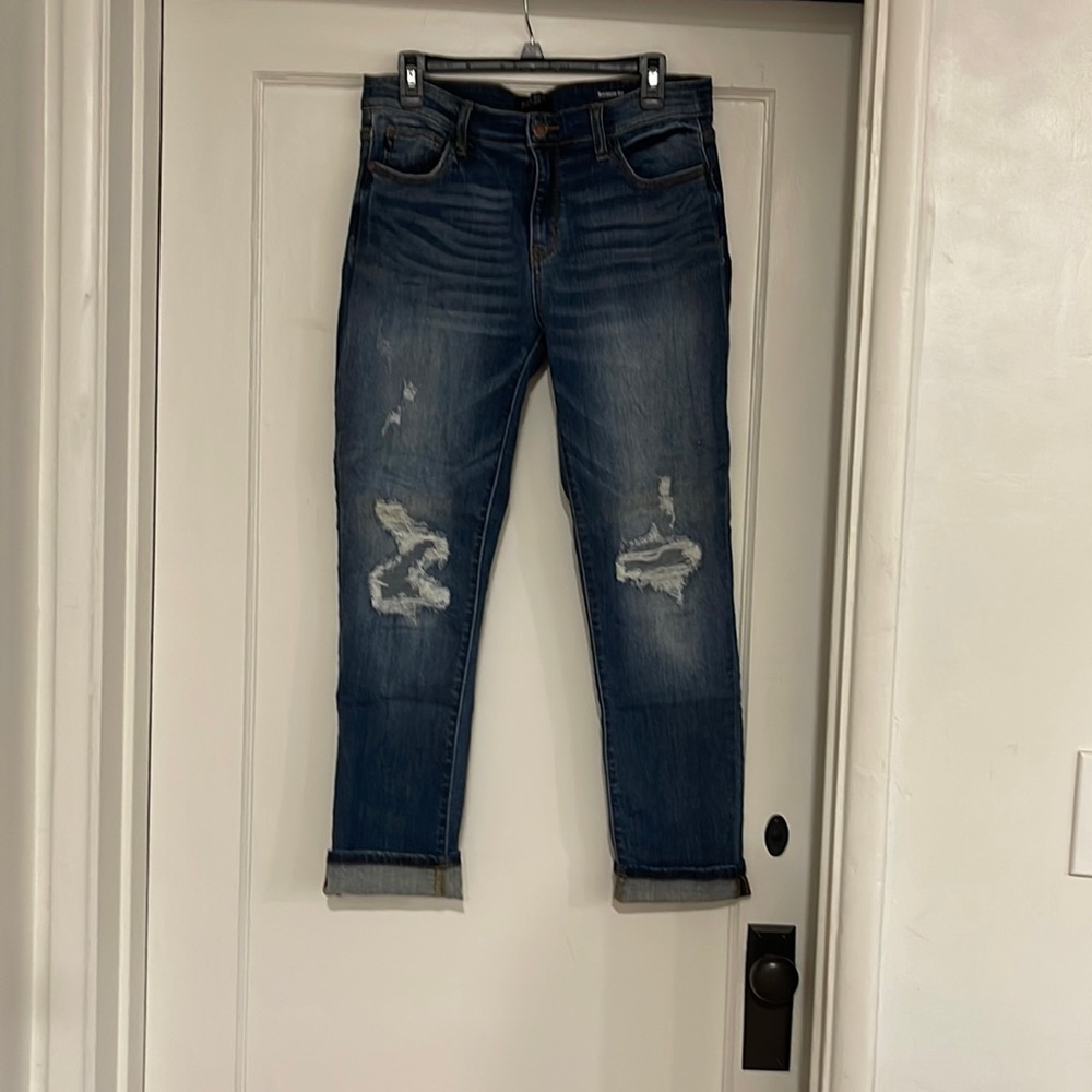 Judy Blue Boyfriend fit size 13/31 distressed blue jeans
